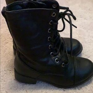 Girls combat boots